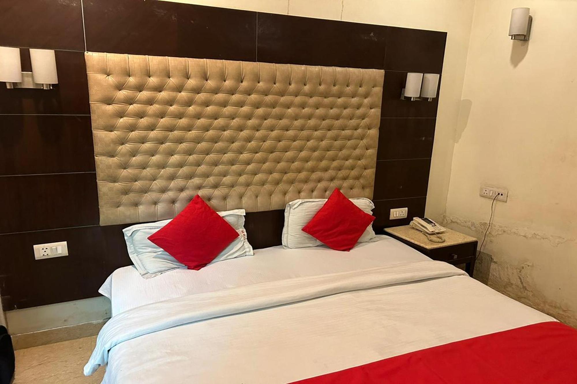 The Metropolis Guest House Near Rk Ashram Metro Station Nova Deli Exterior foto