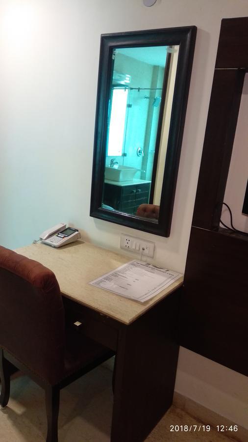 The Metropolis Guest House Near Rk Ashram Metro Station Nova Deli Exterior foto